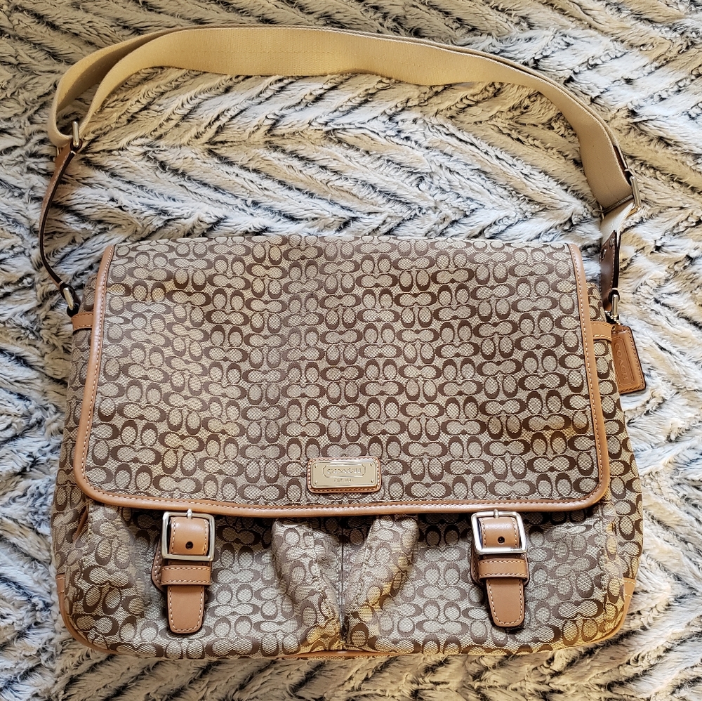 Coach Signature Khaki Messenger Bag